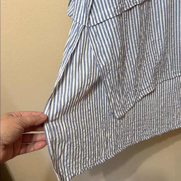 Striped Blue and White Tunic Top - Picture 6 of 7